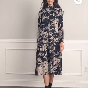 JUNEES-  midi dress